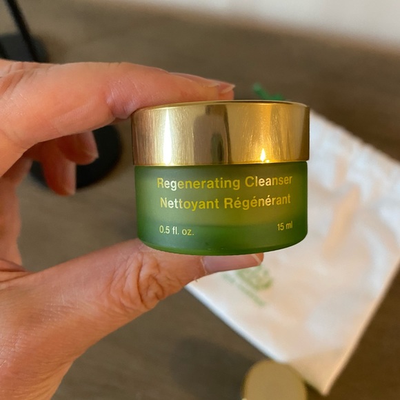 Never Used Tata Harper Mini Travel Set - Picture 3 of 5